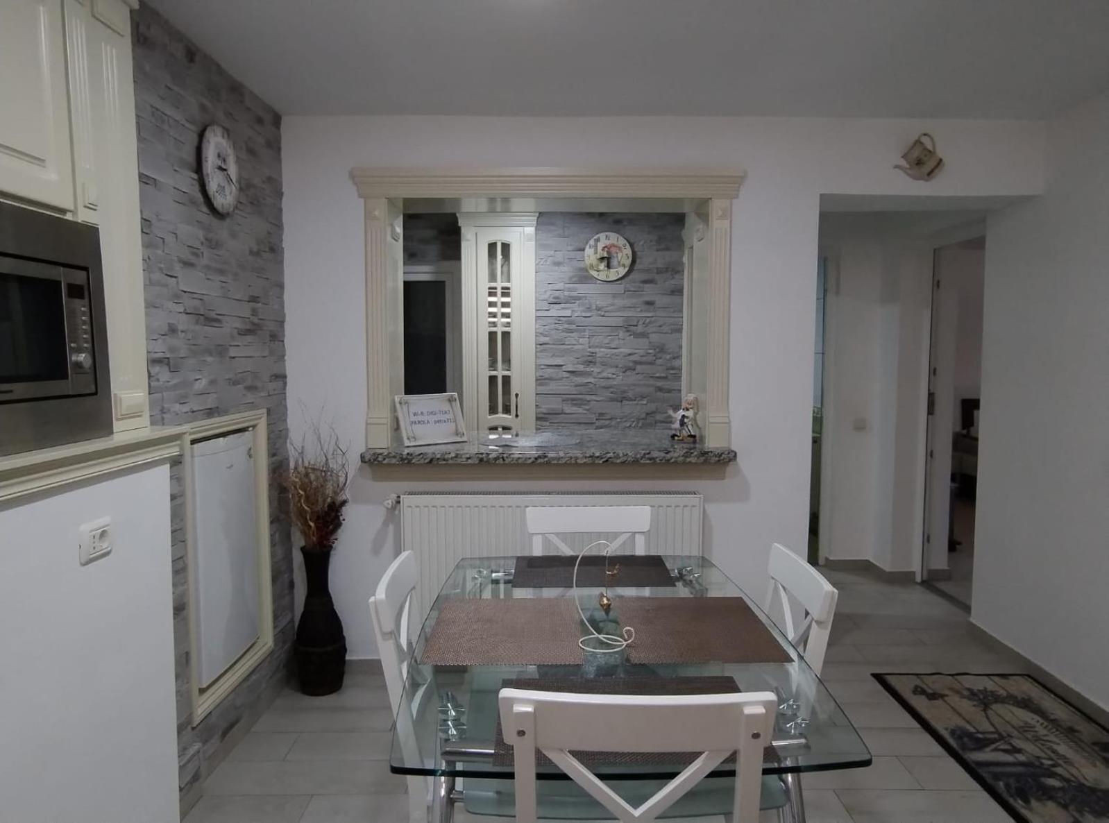 La Relax Apartment Brasov Exterior photo